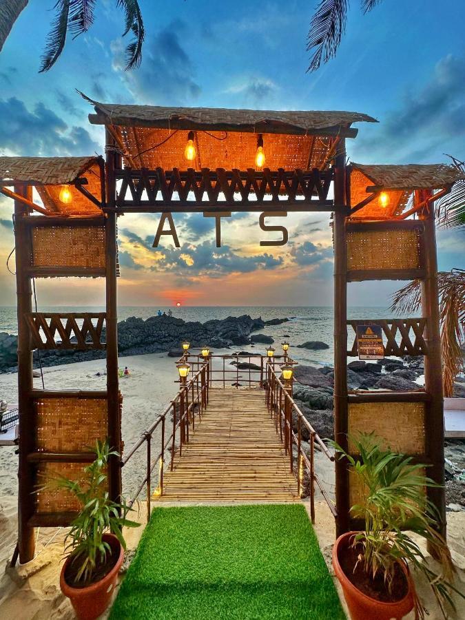 Ats Goa Hotell Arambol Exteriör bild