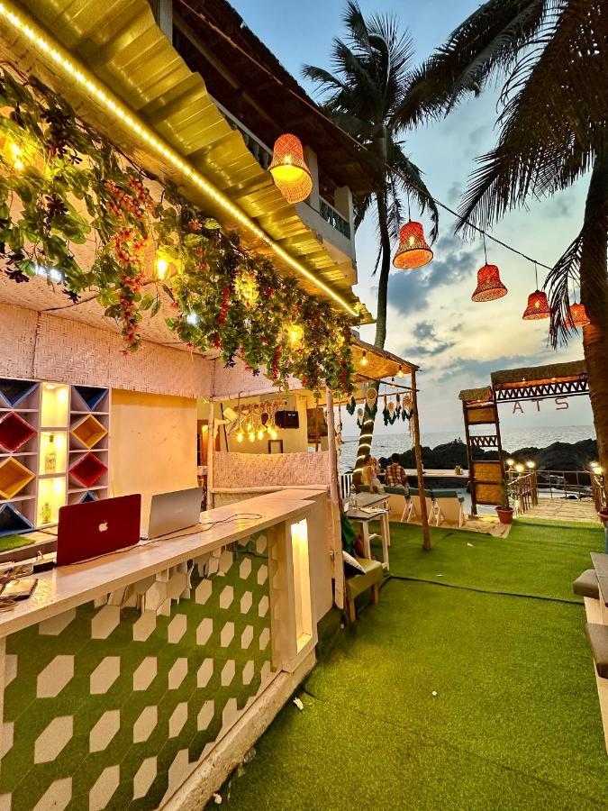 Ats Goa Hotell Arambol Exteriör bild