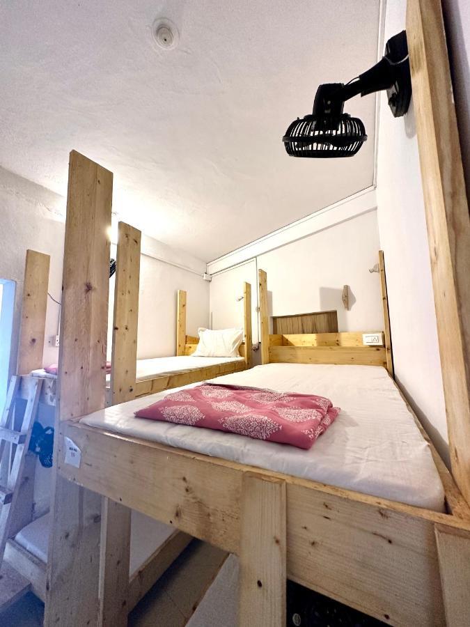 Ats Goa Hotell Arambol Exteriör bild