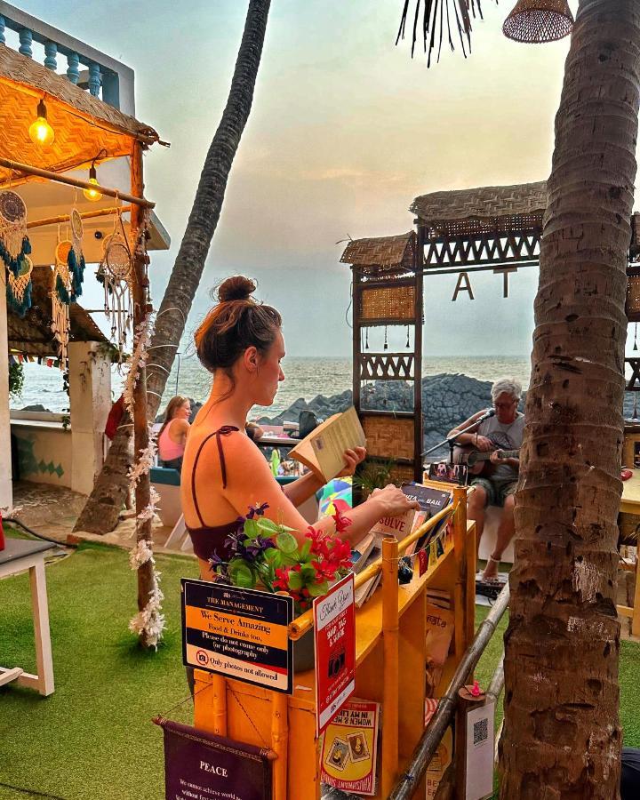 Ats Goa Hotell Arambol Exteriör bild